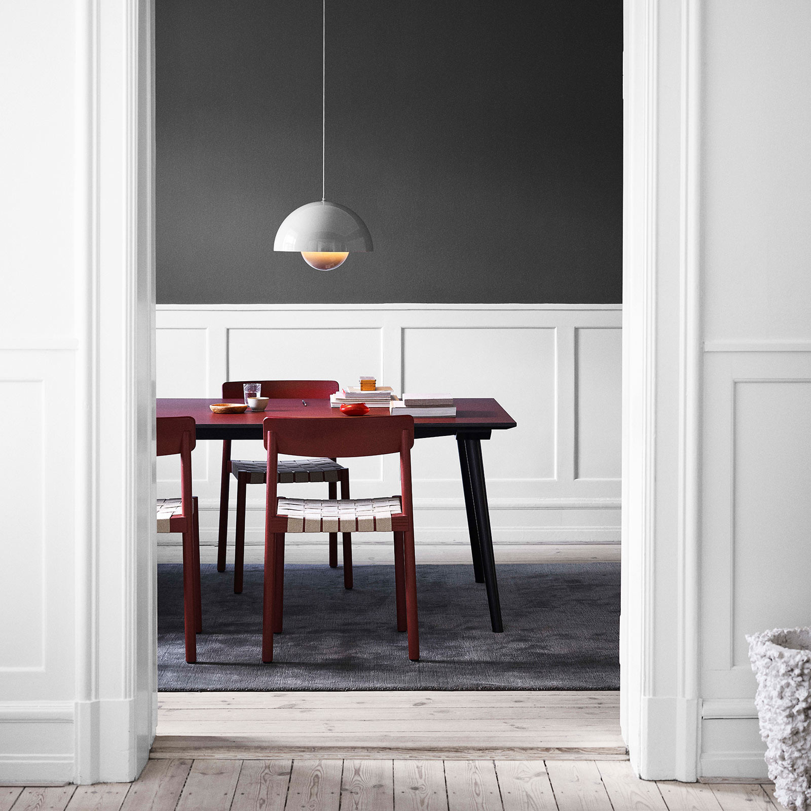 FLOWERPOT &TRADITION AndTradition VP2 wisząca 50 szarobeżowa