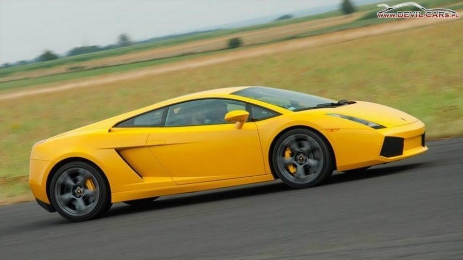 Jazda Lamborghini Gallardo i Ferrari F430 - kierowca - Tor Silesia Ring Karting - Opole (Kamień Śląski) - 2 okrążenia JLFK_1