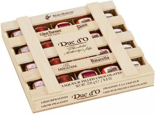 Duc d'O bombonierka Duc d'O czekoladki z likierem w skrzynce 250g B56C-87983