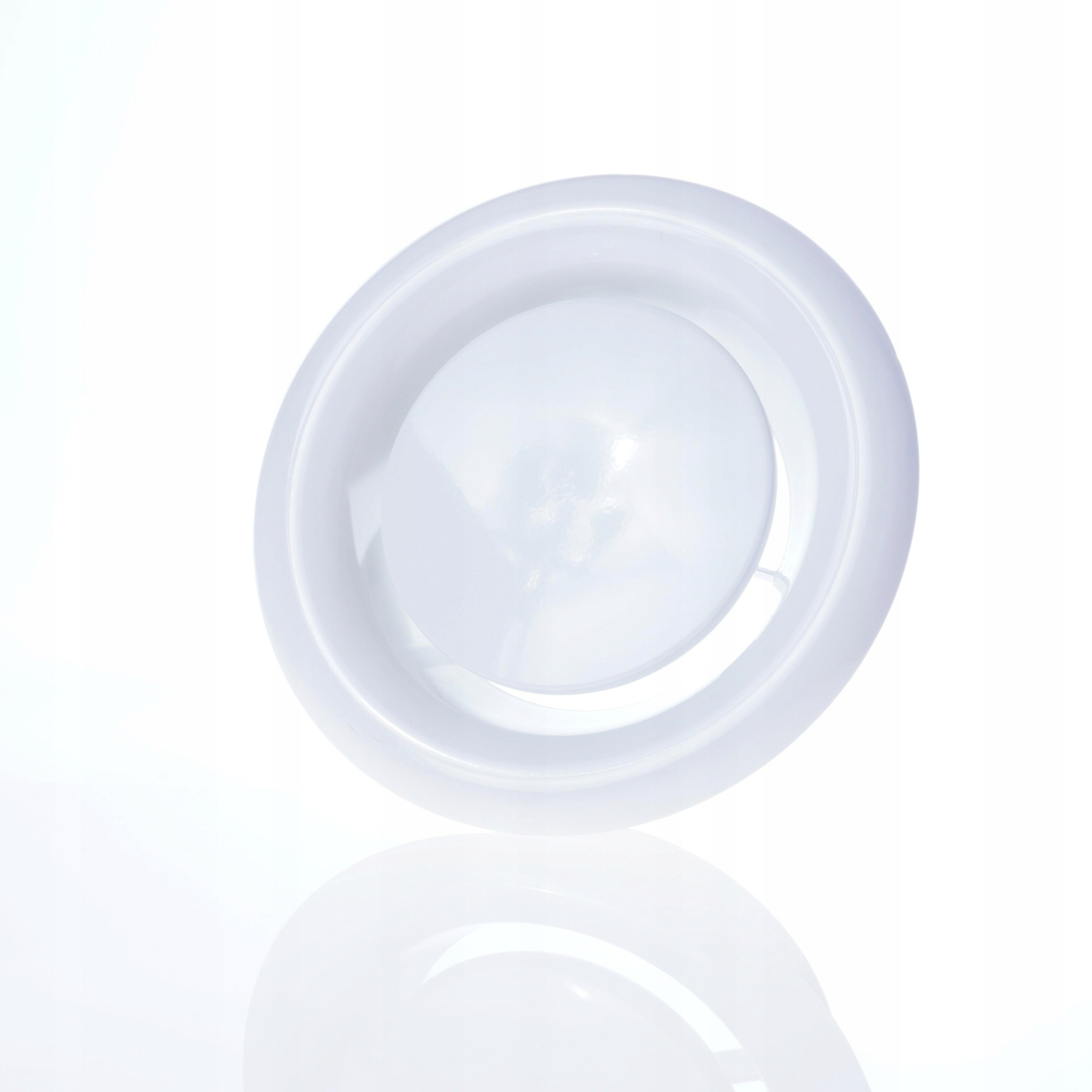 An anemostat nawiewny metalowy fi100 biały nierdz.