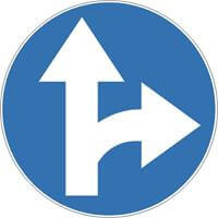Znak drogowy nakazu C- 6 Nakaz jazdy prosto lub w prawo