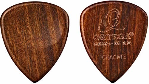 Ortega Guitars ORTEGA Chacate drewniane picks - wygięte / 2 sztuki w opakowaniu OGPW-CH2