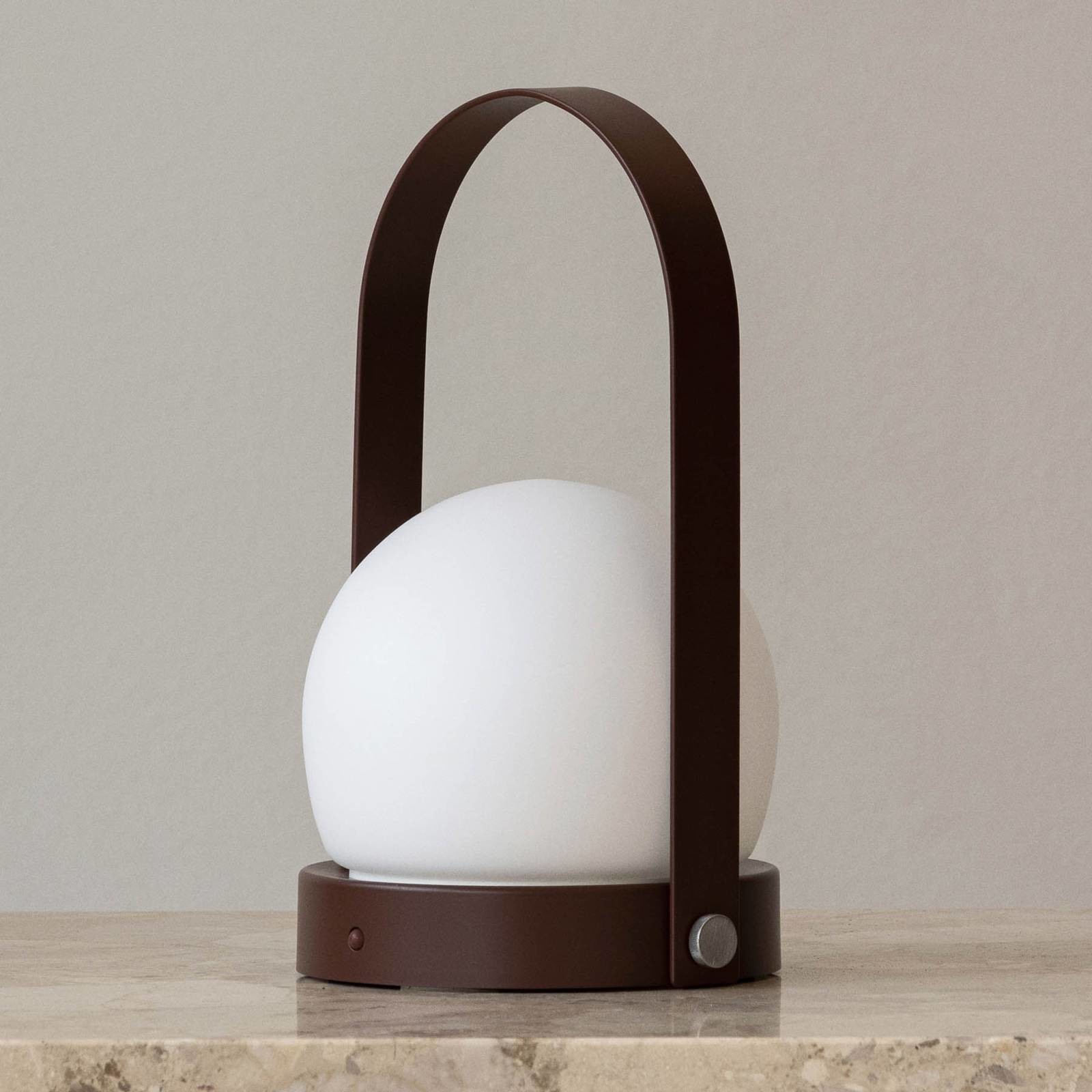 Menu Carrie oświetlenie LED akumulator IP44 czarne