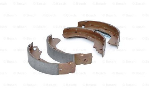BOSCH Zestaw szczęk hamulcowych 0 986 487 924