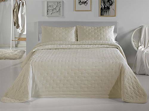 Pierre Cardin Pierre Cardin Narzuta beżowa C1, łóżko 90 cm 1
