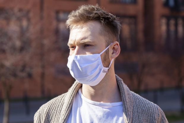 Atestowana 3-warstwowa maseczka z bawełny medycznej do wielokrotnego użytku (Qmed prf mask)