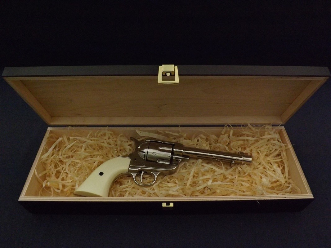 Denix SA REPLIKA REWOLWER PEACEMAKER S.COLT W PUDEŁKU MODEL 1150NQ+P02 1150NQ+P02