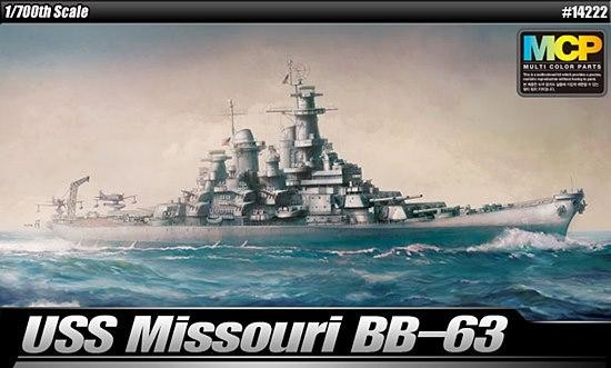 Academy Pancernik USS Missouri BB 63 14222