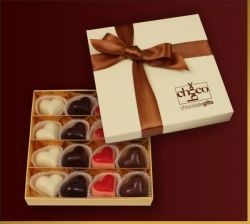 Chocobox Cztery-serca-z-czekolady