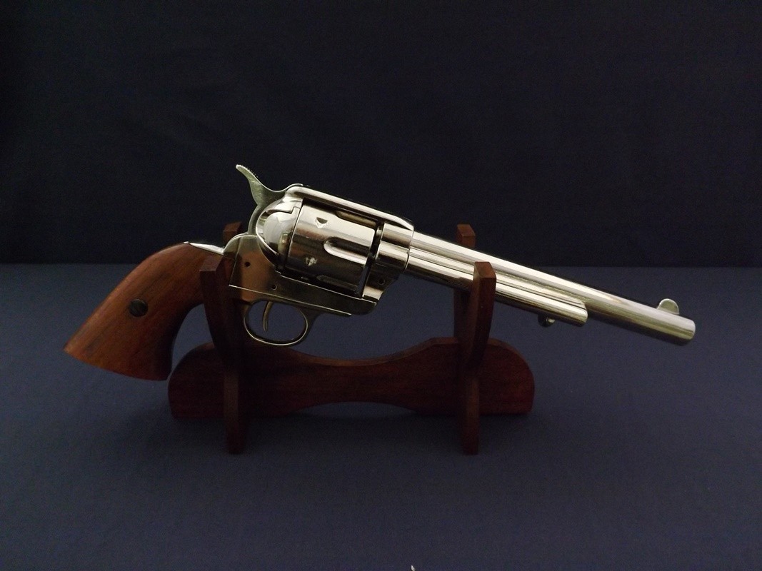 Denix SA REPLIKA REWOLWER COLT.45 NA STOJAKU MODEL 1107NQ+801 1107NQ+801