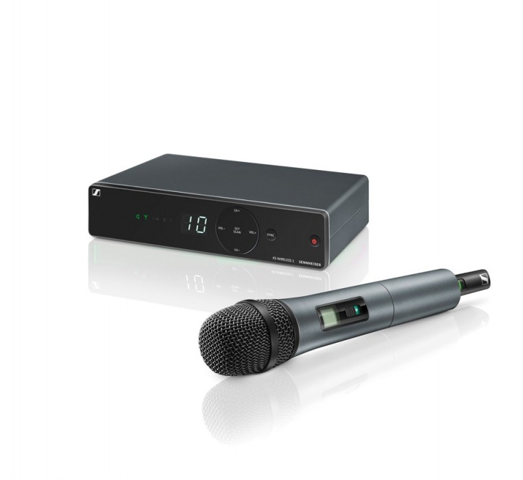 Sennheiser XSW 1-825-B - mikrofon bezprzewodowy dla wokalistów i prowadzących imprezy. Zakres częstotliwości B: 614-638 MHz 47396