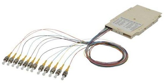 Assmann A-96911-02-UPC vormontiert Spleißkassette mit 12 Pigtail (4016032319146)