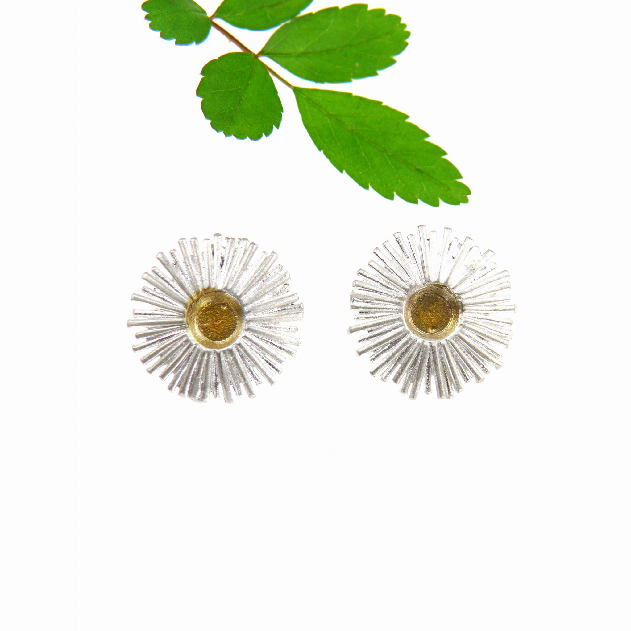 Venus Galeria Klipsy srebnre - Cynie białe