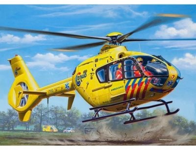 Revell EC 135 Nederlandse Trauma heli MR-4939