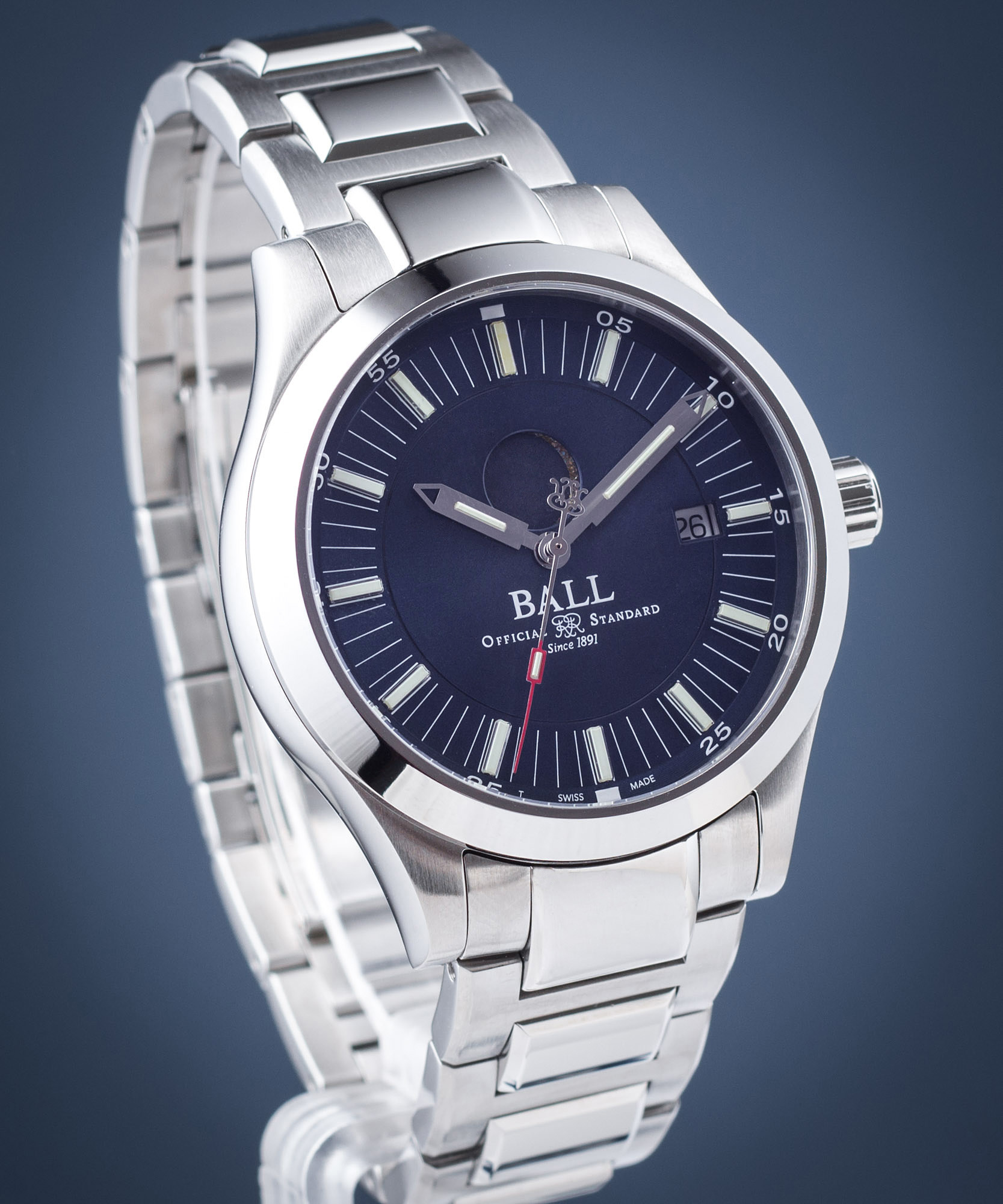 Ball Moon Phase NM2282C-SJ-BE