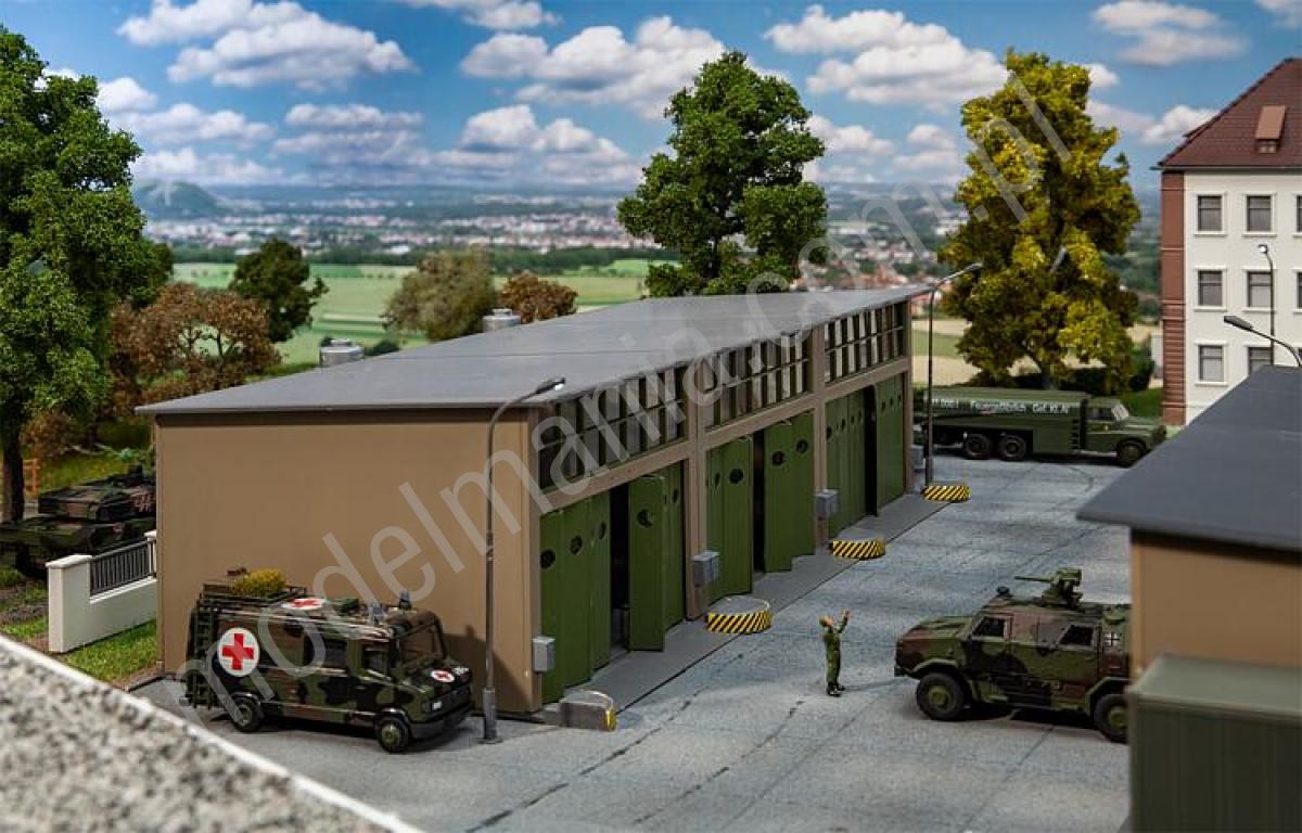 Faller Mała hala remontowa 144106