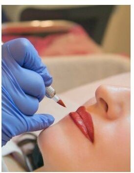 Makijaż permanentny ust  Wrocław P0009737