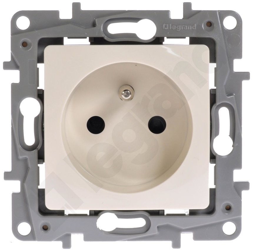 Legrand Niloe kremowy gniazdo pojedyncze +0) z przesłonami l_764627