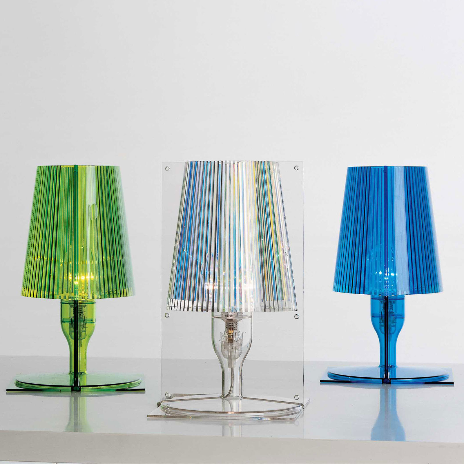 Kartell Take lampa stołowa, oliwkowa zieleń