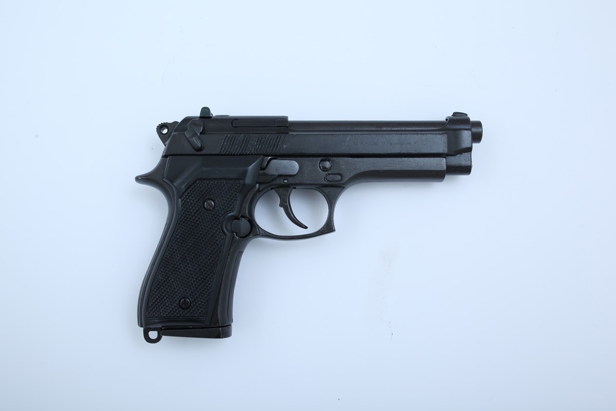 Denix SA REAPLIKA BERETTA, WŁOSKI PISTOLET 92 z 1975r MODEL 1254 1254