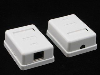 Netrack gniazdo kompletne natynkowe 1xRJ45 FTP kat5e NP519