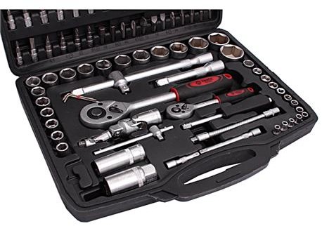 Klucze nasadowe w walizce 94cz + płasko oczkowe