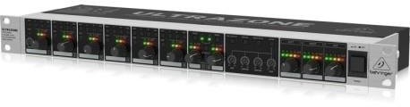 Behringer ZMX8210 V2 Mikser rackowy ZMX8210 V2