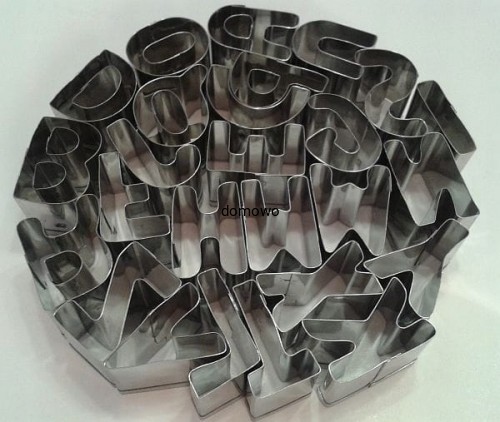 METALOWE FOREMKI wykrawacze ciastek masy LITERKI