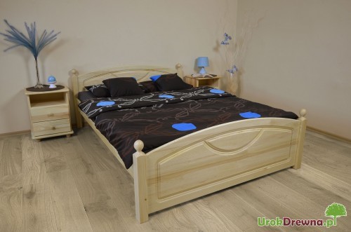 UrokDrewna Łóżko z drewna sosnowego Kristo 180x200