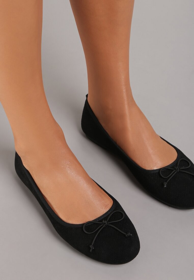 Czarne Balerinki Sthugnaela