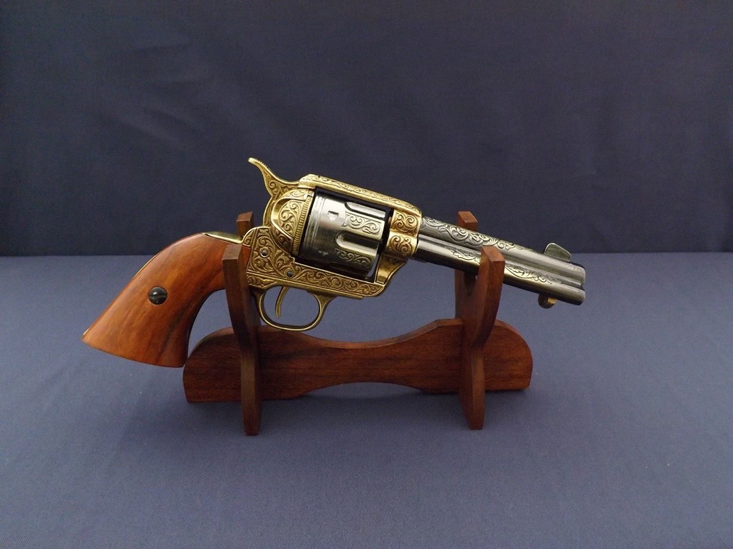 Denix SA REPLIKA REWOLWER PEACEMAKER C45 NA STOJAKU MODEL M-1280+801 M-1280+801