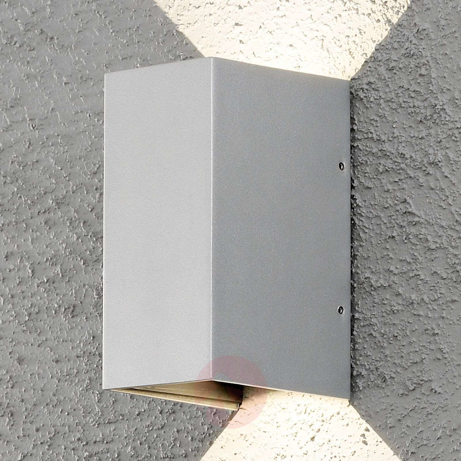 Konstmide Kinkiet zewnętrzny LED Cremona 8 cm szary