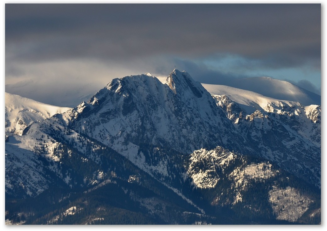 Foto obraz szkło akryl Giewont zimą