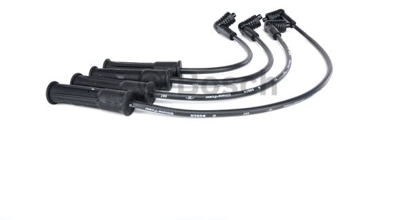 BOSCH Komplet przewodów zapłonowych 0 986 357 256