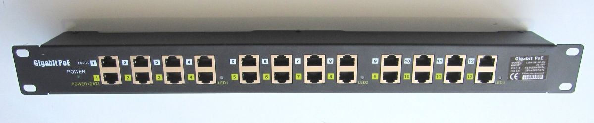 ZhangQing Adapter PoE 12-portowy Gigabitowy 1U