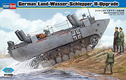 Фото - Збірна модель HobbyBoss Niemiecka amfibia Land-Wasser-Schlepper II-Upgraded 82462 