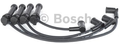 BOSCH Komplet przewodów zapłonowych 0 986 357 271