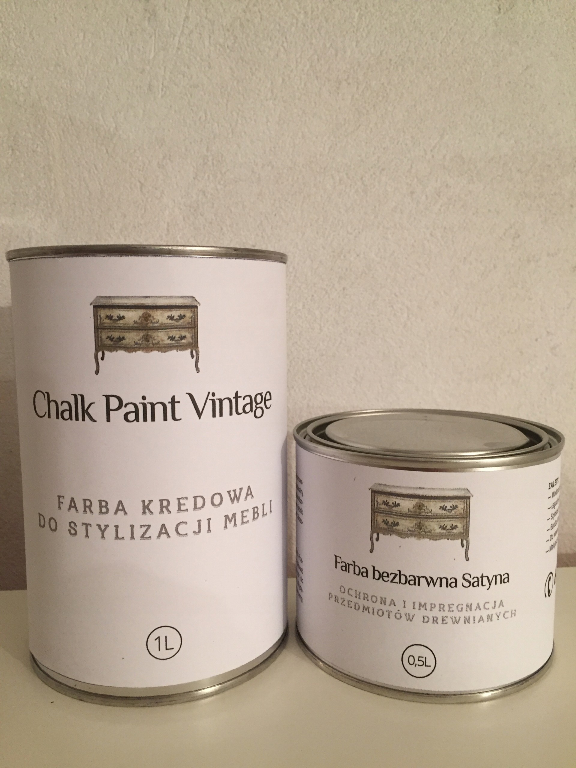 Zestaw 2w1 Farba kredowa 1L +lakier satynowy 0,5 L