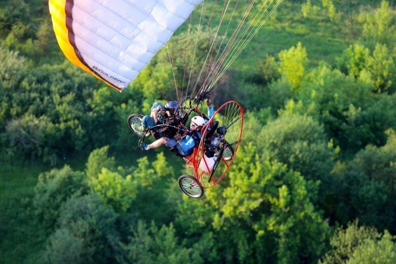 Lot paralotnią - Beskidy (Żywiec) - Lot z Mistrzem Polski LBZMP