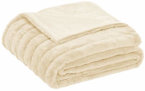 AmazonBasics koc ze sztucznego futra, wzór w paski