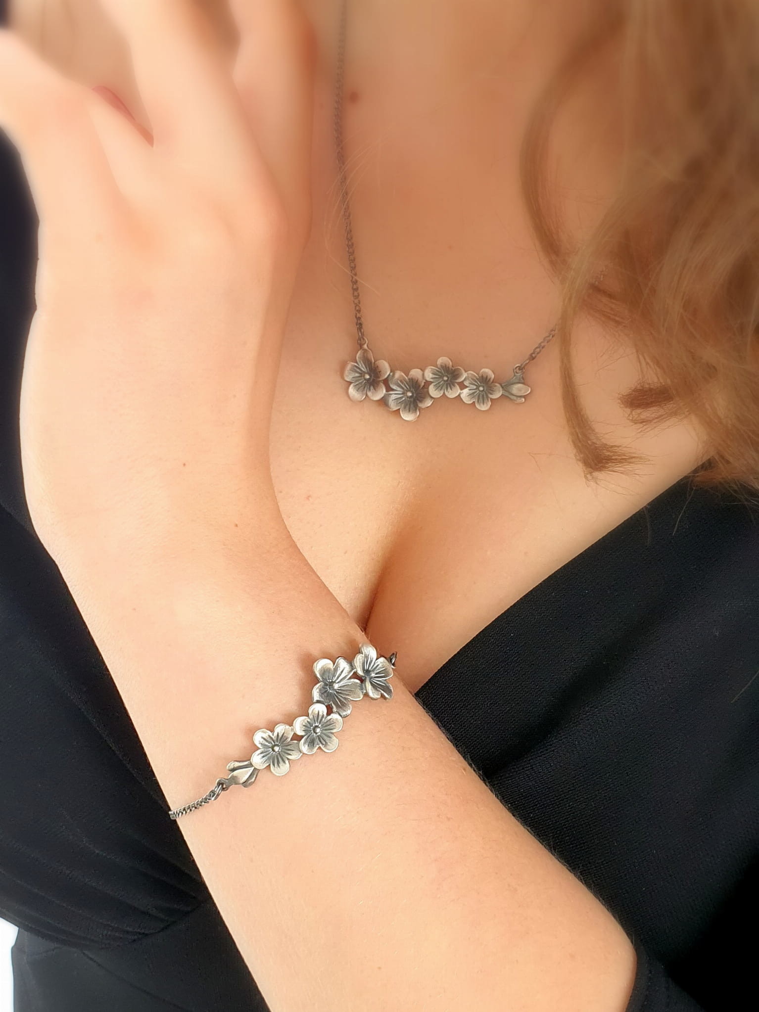 Venus Galeria Bransoletka srebrna  z barwinkami