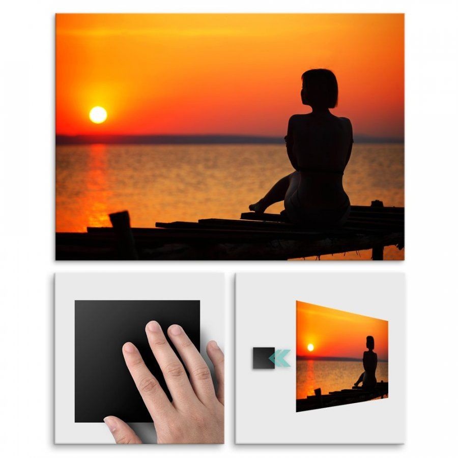 Pix4home Plakat metalowy kobieta i zachód słońca L POS-L-00953