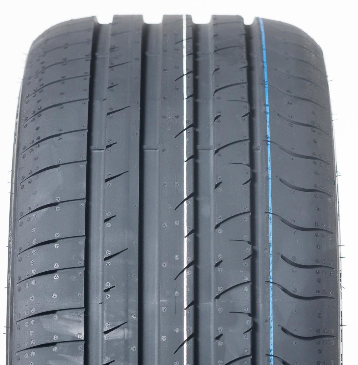 Sava Intensa UHP 2 235/35R19 91Y