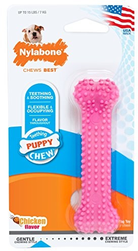 Interpet Po właściwym Bone Puppy chruniczewa Teething Soft Bone Chicken Flavored Dog Toy Petite Pink NPP901P