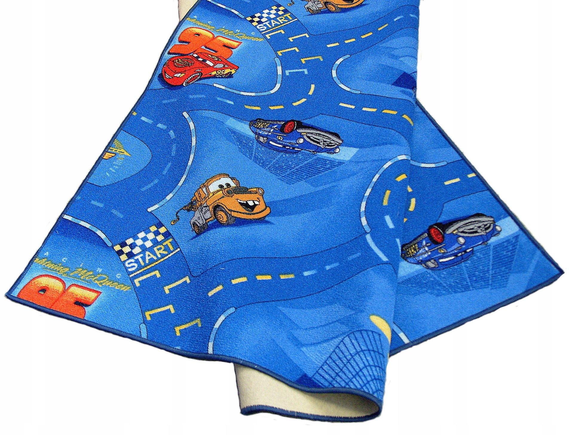 Dywan Disney Cars 180x200 Wieś Drogi Zamki Farma