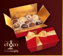 Chocobox Pralinki-w-dużym-czerwonym-kuferku