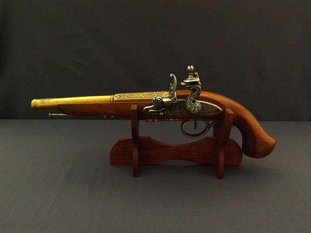 Denix SA REPLIKA PIRACKI PISTOLET NA STOJAKU MODEL 1129L+801 1129L+801