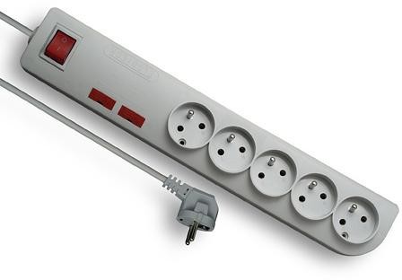 Elgotech Przedłużacz z filtrem przeciwprzepięciowym 5x3m+0 PSF2-503