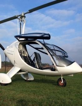 Lot wiatrakowcem z pilotażem  Warszawa P0004176