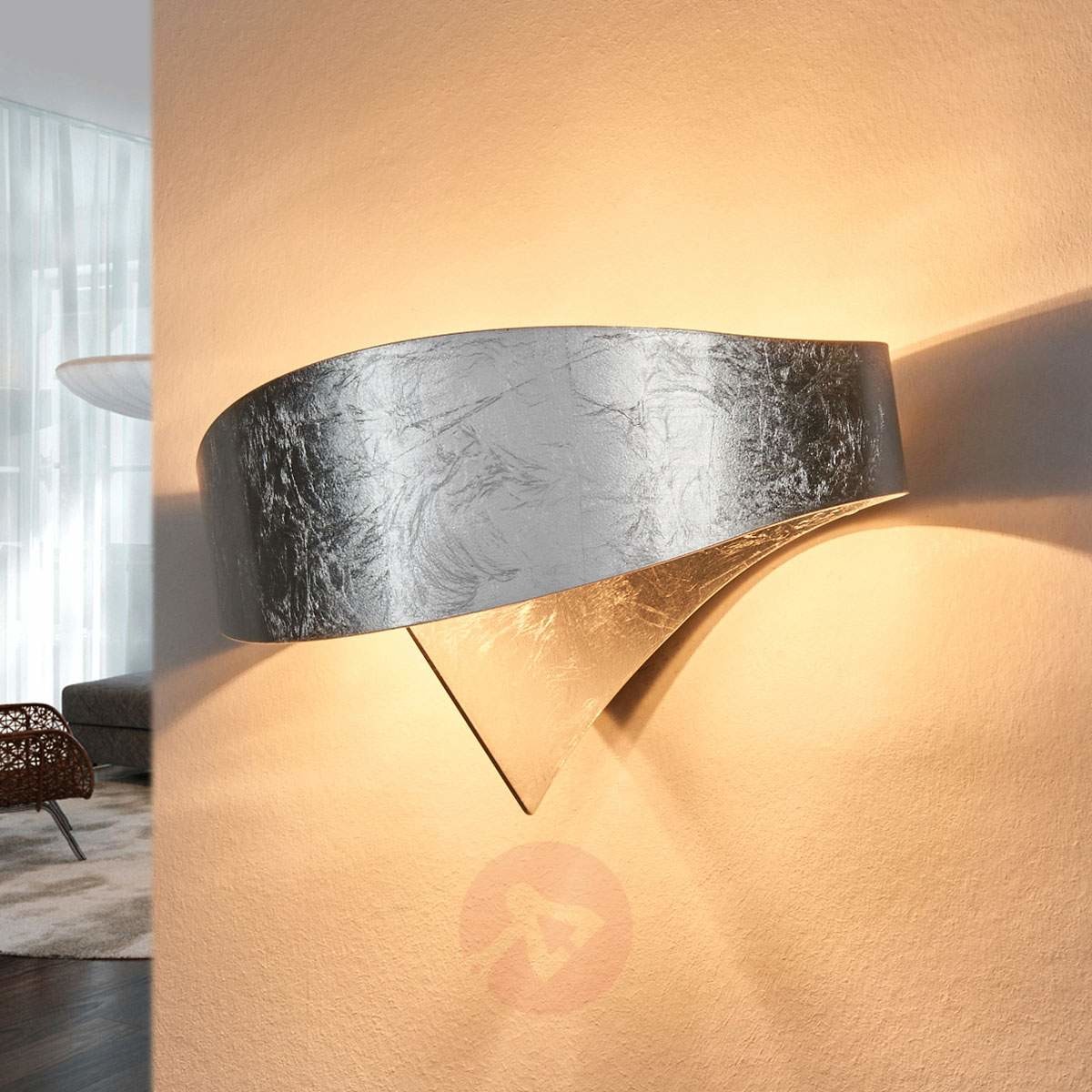 Selene Srebrna designerska lampa ścienna Scudo